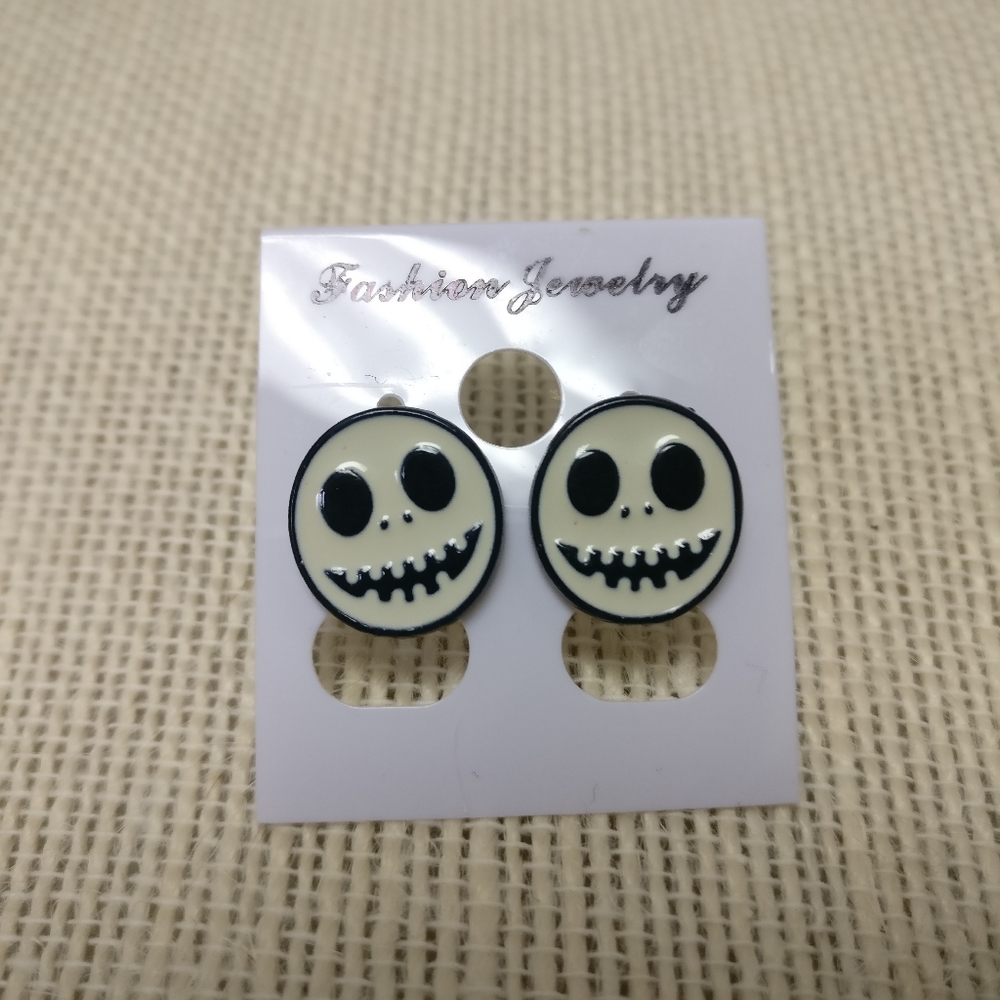 🆕Jack Skellington NBC earrings